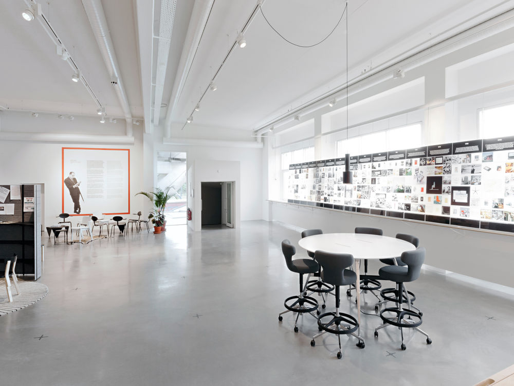 办公椅|高脚椅|办公家具|华体会体育官方在线官网家具|Pivot 柜台吧椅